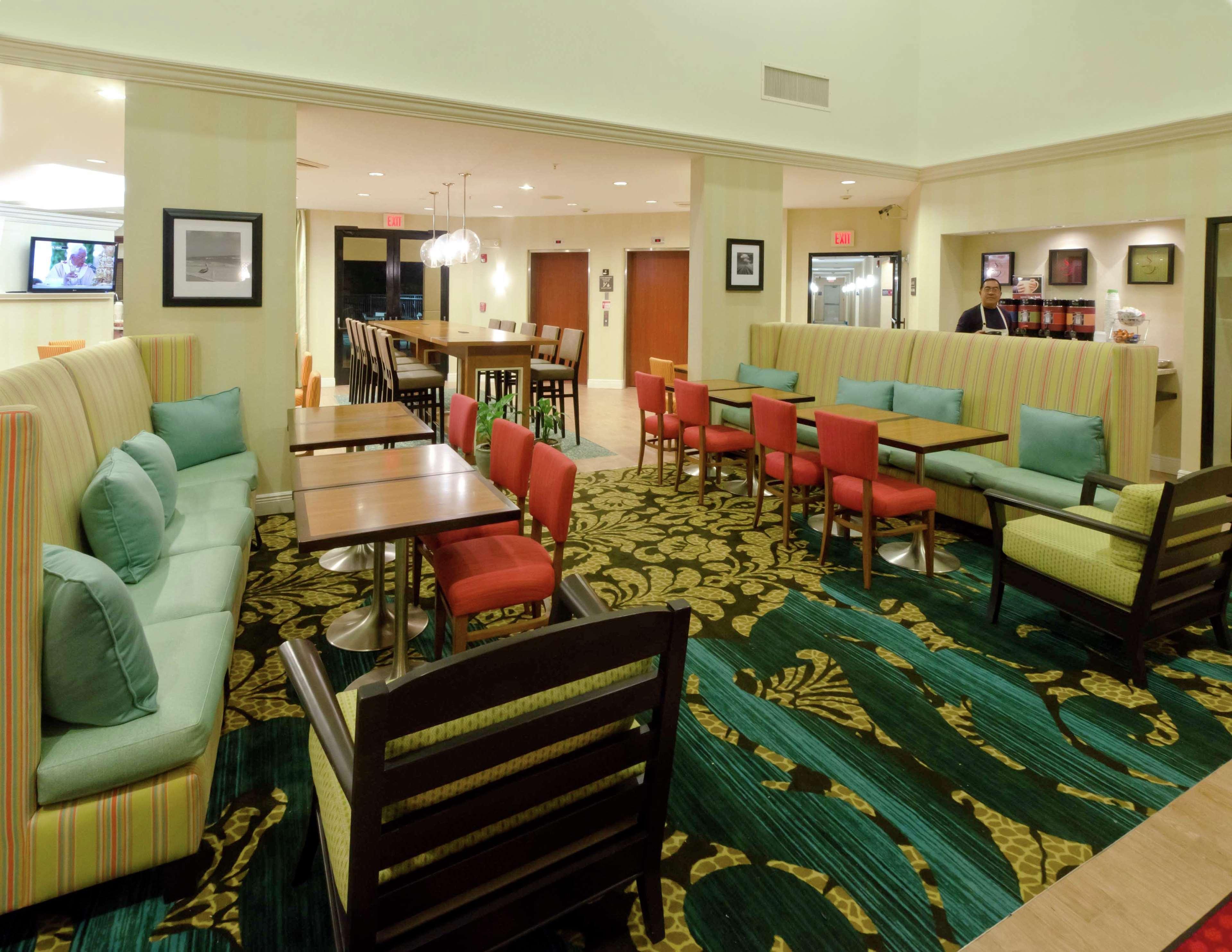 Hampton Inn & Suites Miami-Doral Dolphin Mall Экстерьер фото