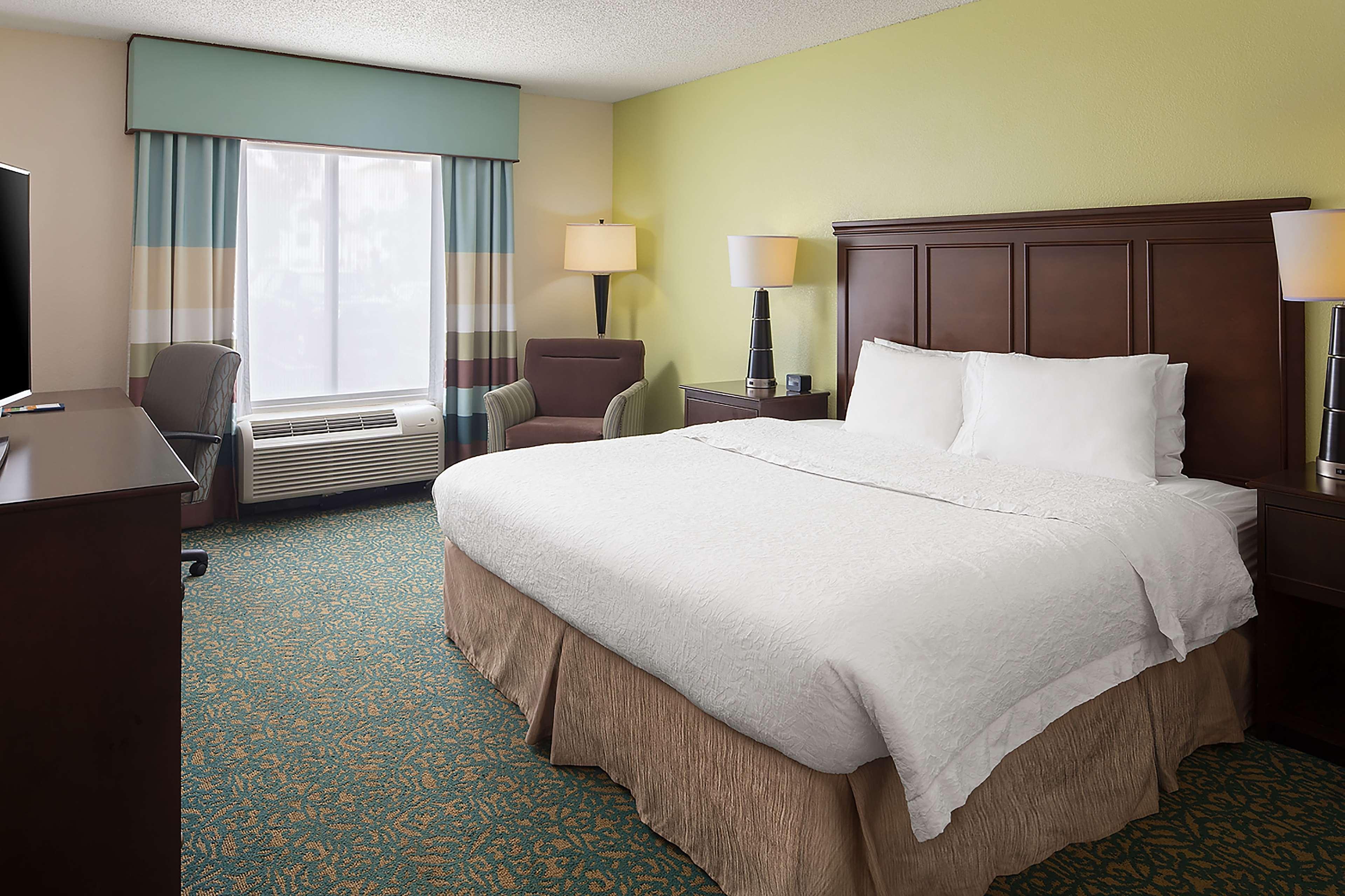 Hampton Inn & Suites Miami-Doral Dolphin Mall Экстерьер фото
