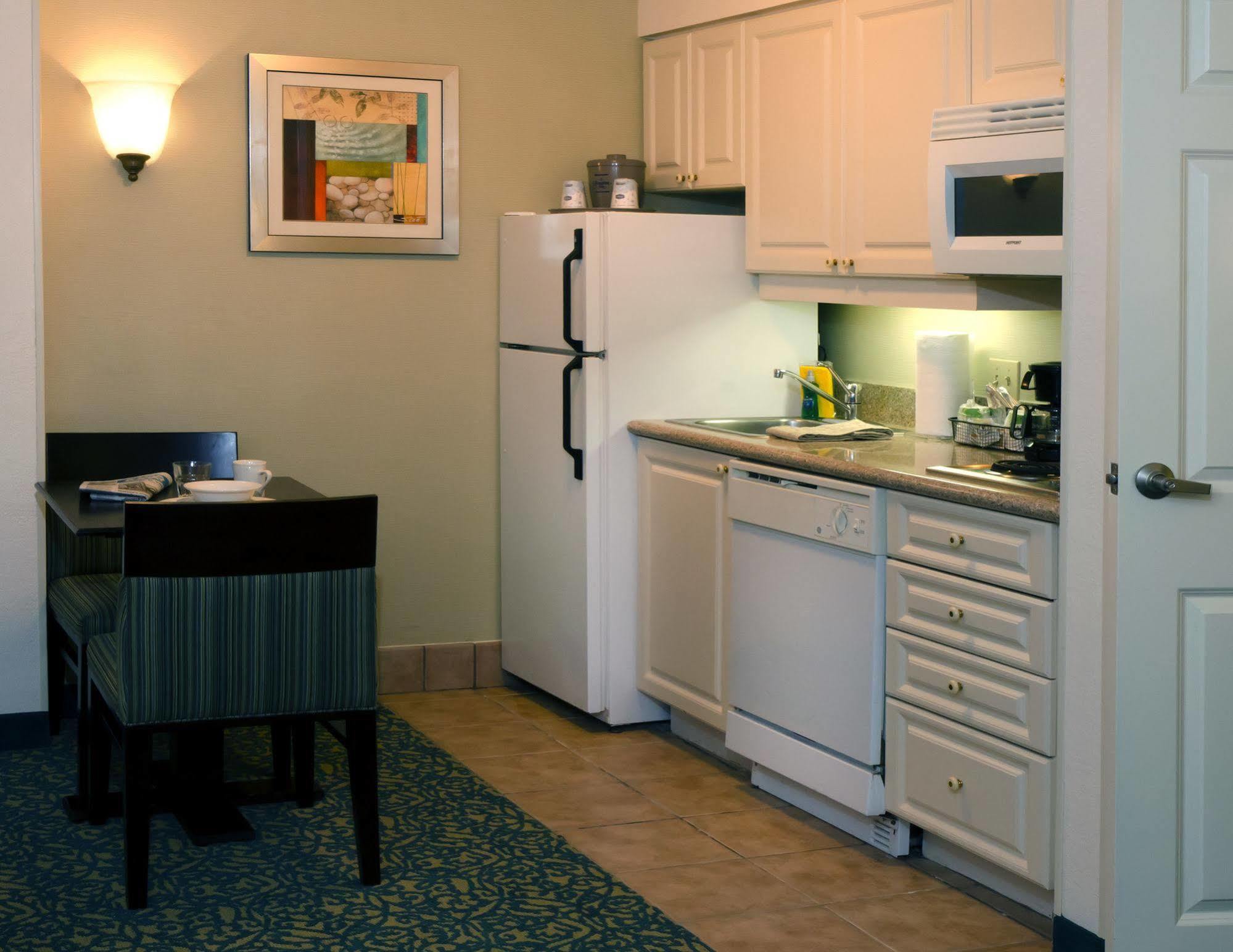 Hampton Inn & Suites Miami-Doral Dolphin Mall Экстерьер фото